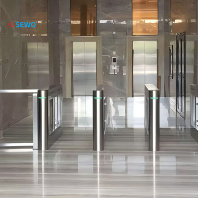 Un buon prezzo. Accesso direzionale per i pedoni nell'edificio per uffici in linea